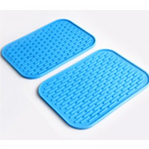 Silicone water-draining non-slip mat